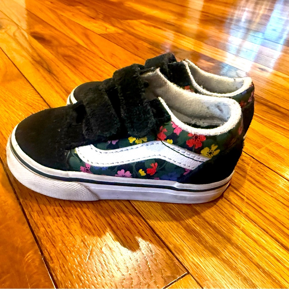 Toddler vans 5.5